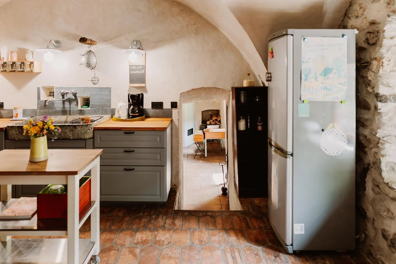 Chambre Ou Gite Dans Une Maison De Montagne - De Suzon A Zelie Entraigues  Homestay
